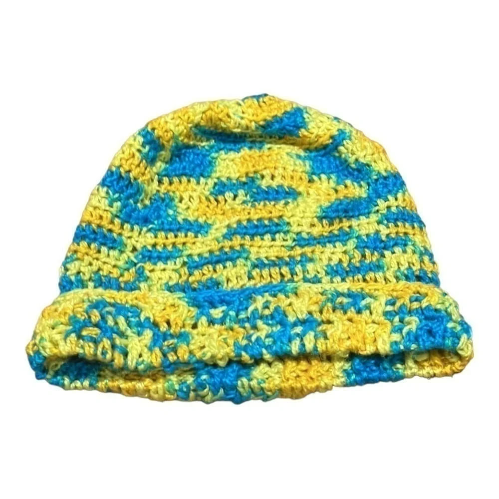 𝅺2 Silk NEW baby hand crocheted caps-14 and 15 inch head circumference